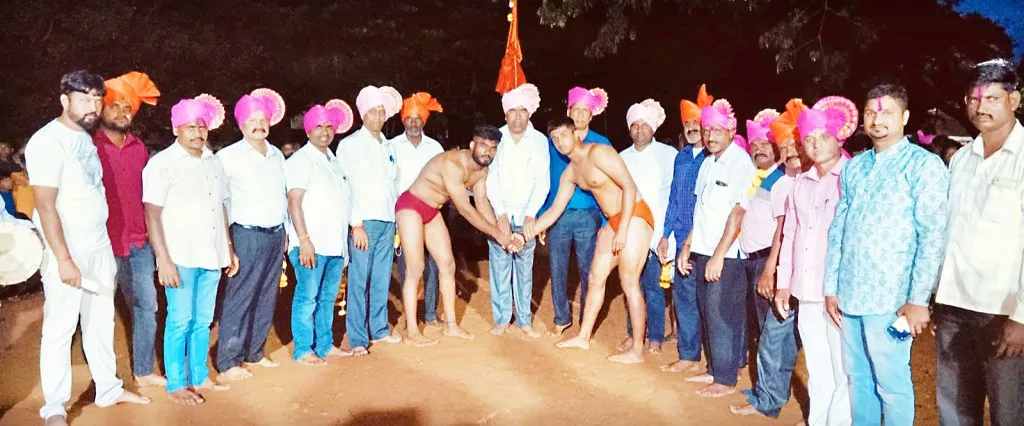 हलशी कुस्ती मैदानात प्रथमेश कंग्राळी विजेता Prathamesh Kangrali is the winner in Halshi wrestling ground