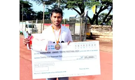 Glorious winner in the RedRayban Marathon