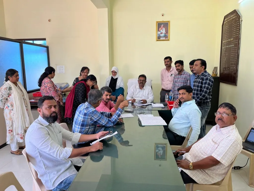 Increase in electricity consumer complaints due to server down