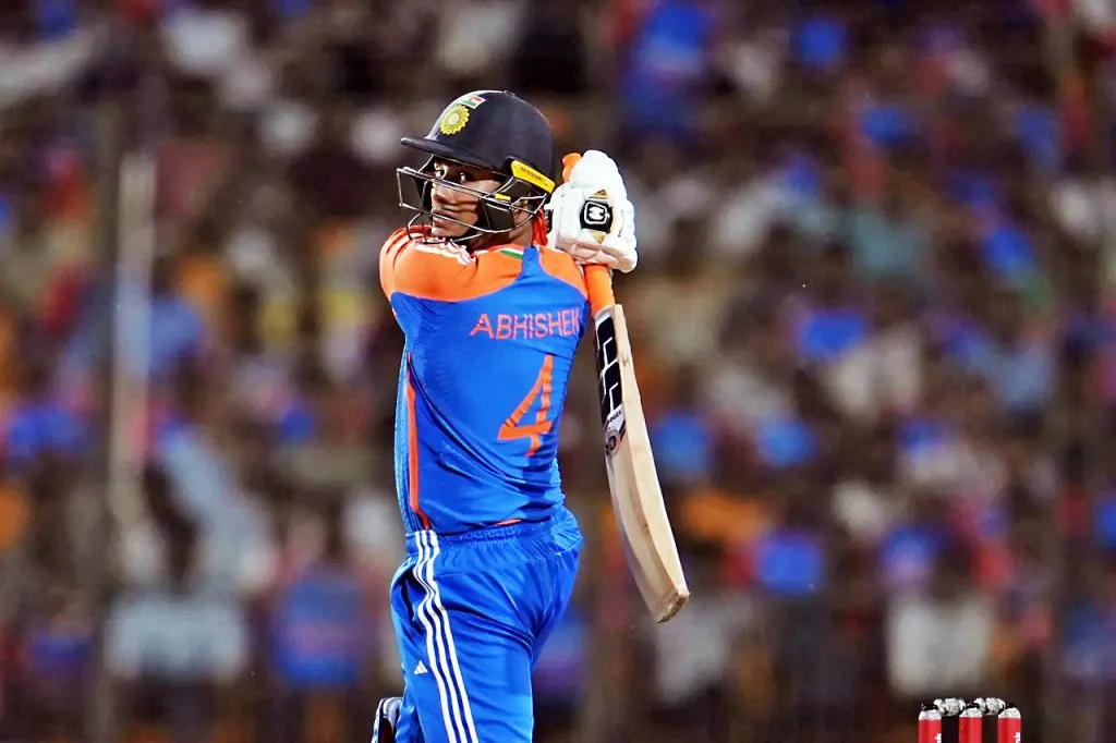 इंडिया अ 7 गड्यांनी विजयी