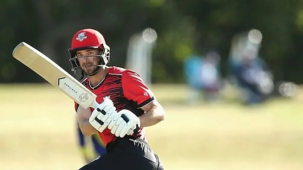 बोवेसचा सर्वात जलद द्विशतक नोंदवण्याचा विक्रम Bowes holds the record for the fastest double century