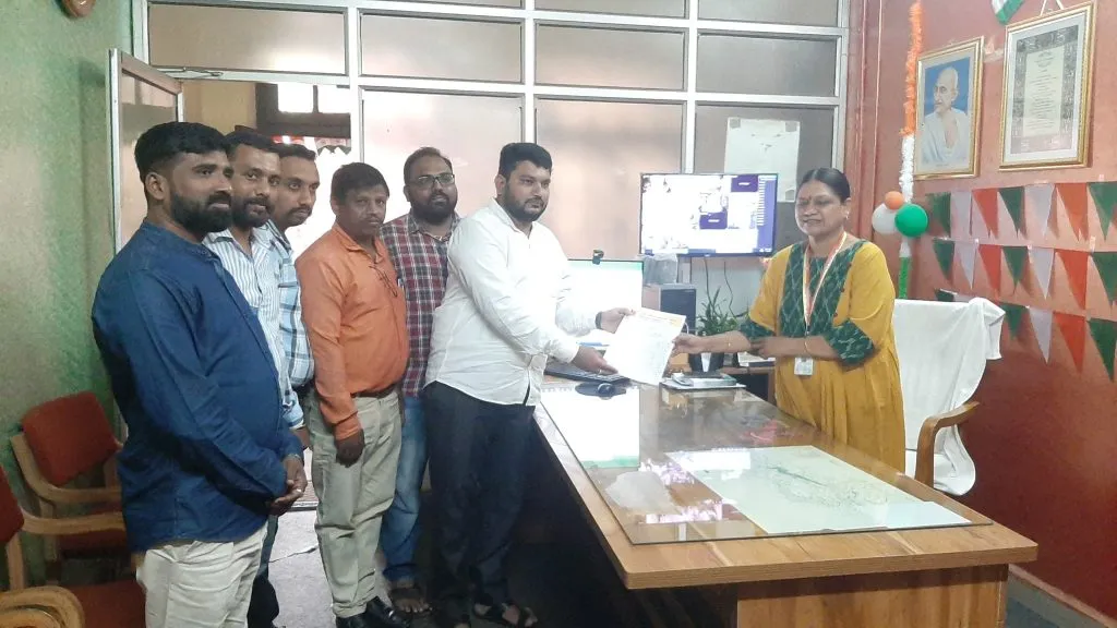 Allow speaking in mother tongue