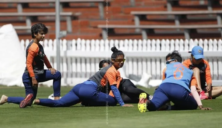 भारतीय महिलांसमोर आजपासून विश्वचषक विजेत्या न्यूझीलंडचे आव्हान New Zealand in front of Indian women from today