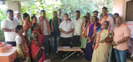 साळीस्ते – ताम्हणकरवाडीतील अनेक ग्रामस्थांचा भाजपात प्रवेश