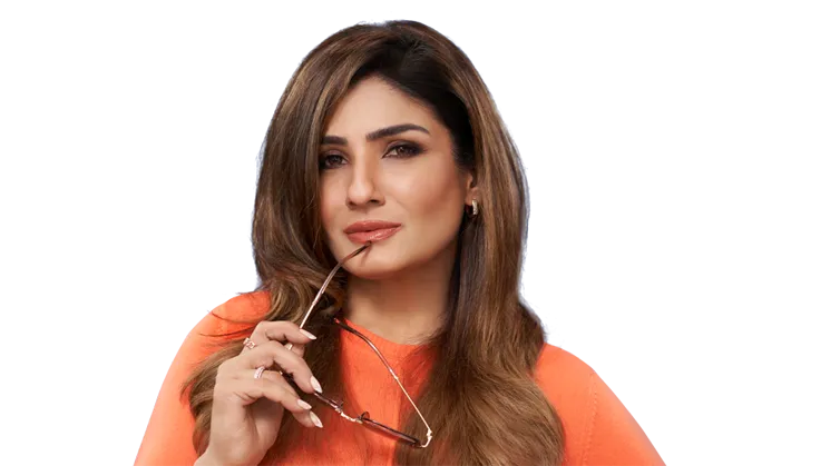 ‘डायनेस्टी’मध्ये रविना टंडन Raveena Tandon in 'Dynasty'