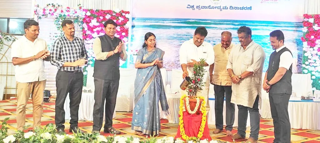 जिल्ह्यात पर्यटन व्यवसायाचा विकास करणार Tourism business will be developed in the district