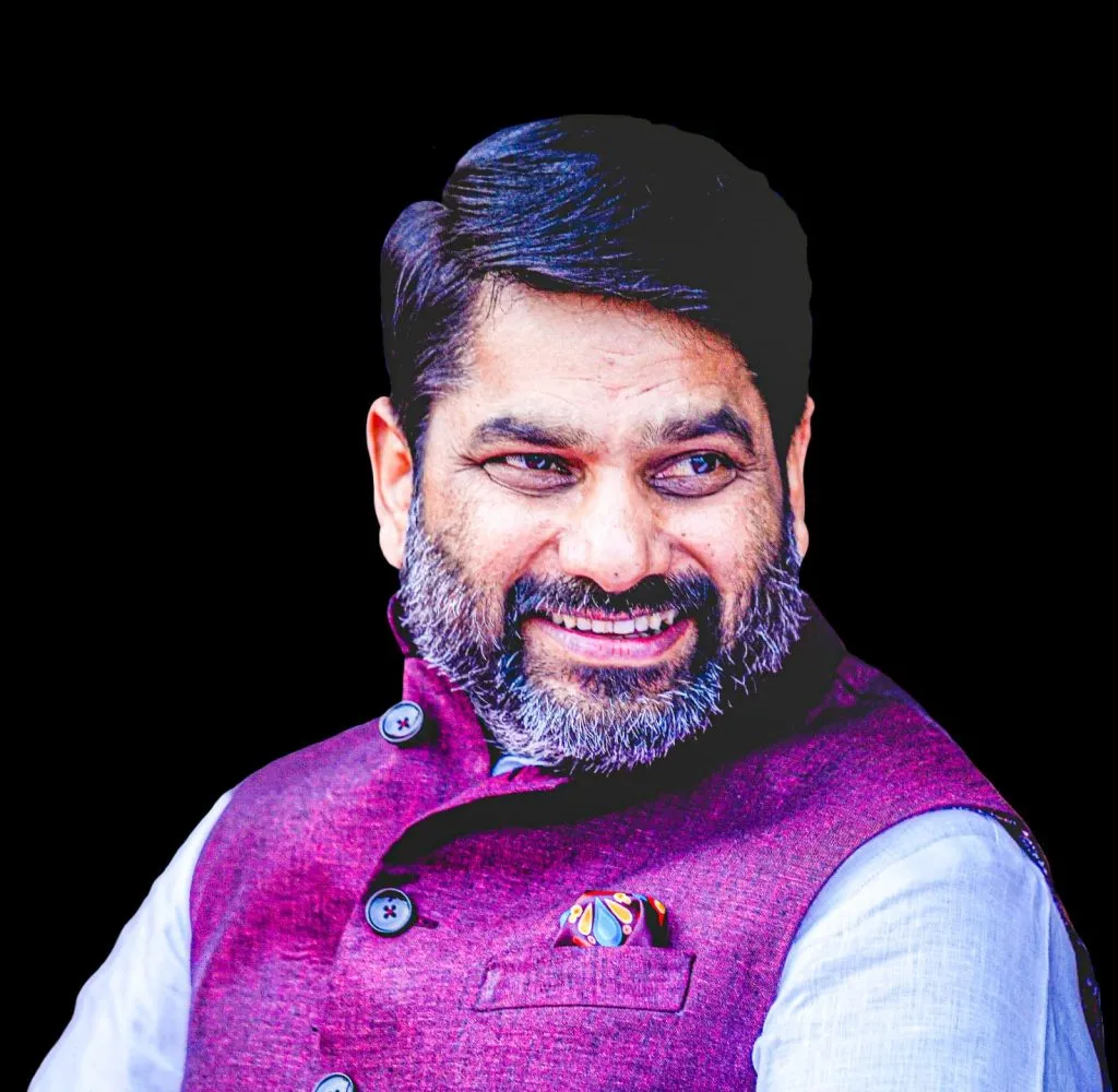 आमदार सतेज पाटील काँग्रेसचे स्टार प्रचारक MLA Satej Patil is a star campaigner of Congress.