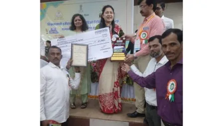 राज्यस्तरीय परसबाग स्पर्धेत आंबडपाल प्रा. शाळा तृतीय