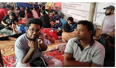 उपोषणकर्त्या डॉक्टरची प्रकृती गंभीर The condition of the fasting doctor is critical