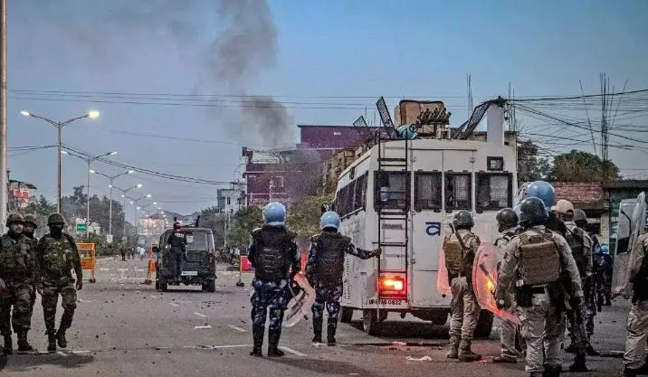 Violence again in Manipur after peace meeting