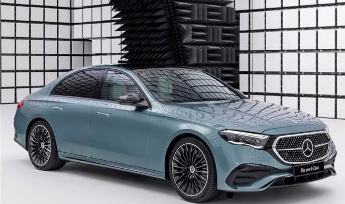 मर्सीडिझ बेंझ इ क्लास भारतीय बाजारात लाँच Mercedes Benz E Class launched in Indian market
