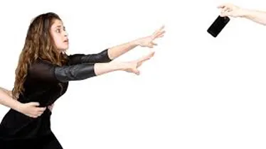 मोबाइलशिवाय वाटते भीती Feel fear without mobile