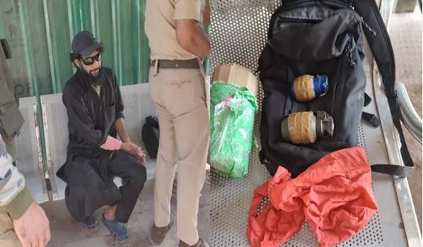 दहशतवादी हस्तकाला पूंछमधून अटक Terrorist craft arrested from Poonch