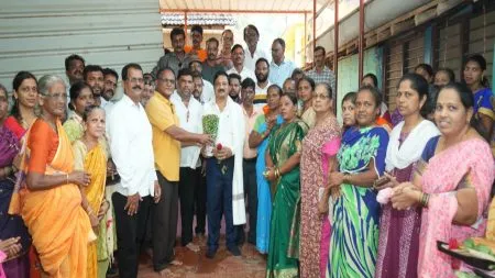 मच्छिमार समाजाने वैभव नाईक यांच्या पाठीशी रहावे- जीजी उपरकर