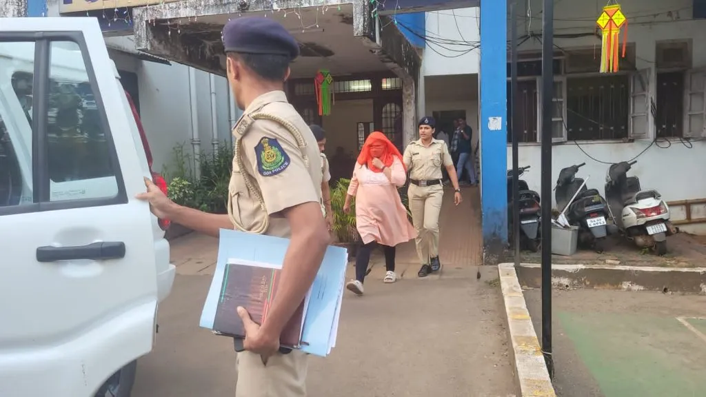 Parvari Shruti Prabhugaonkar Gajaad