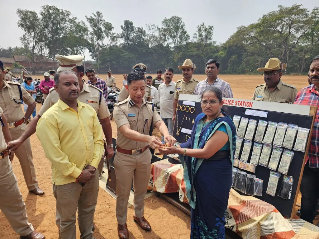 दहा महिन्यांत सव्वातीनशेहून अधिक चोऱ्या More than 7300 thefts in ten months