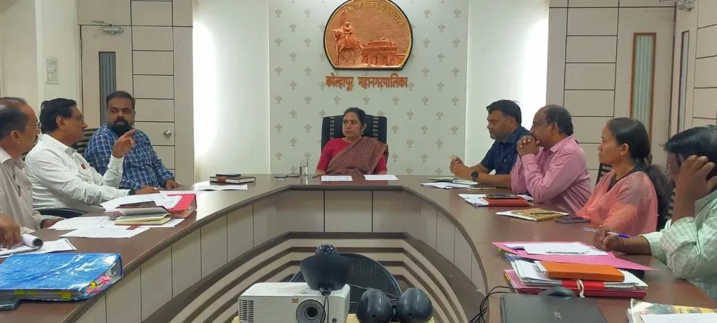 Notice issued to 7 people including Deputy Commissioner Sadhana Patil