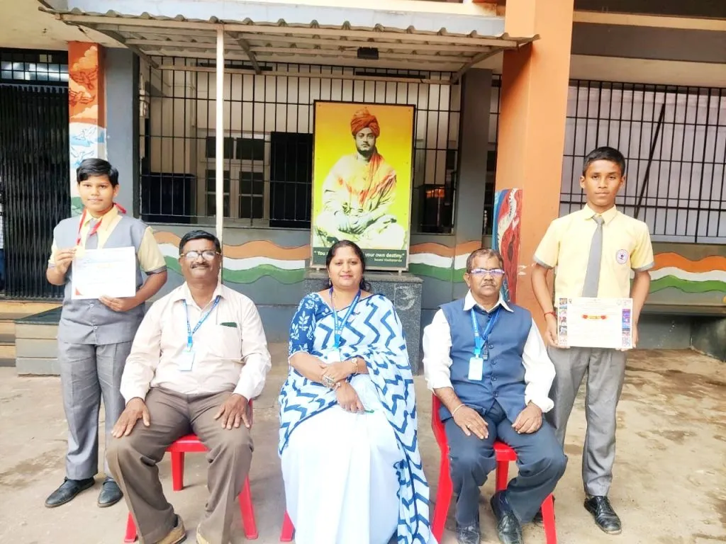 M.V. Herwadkar students shine in national competition