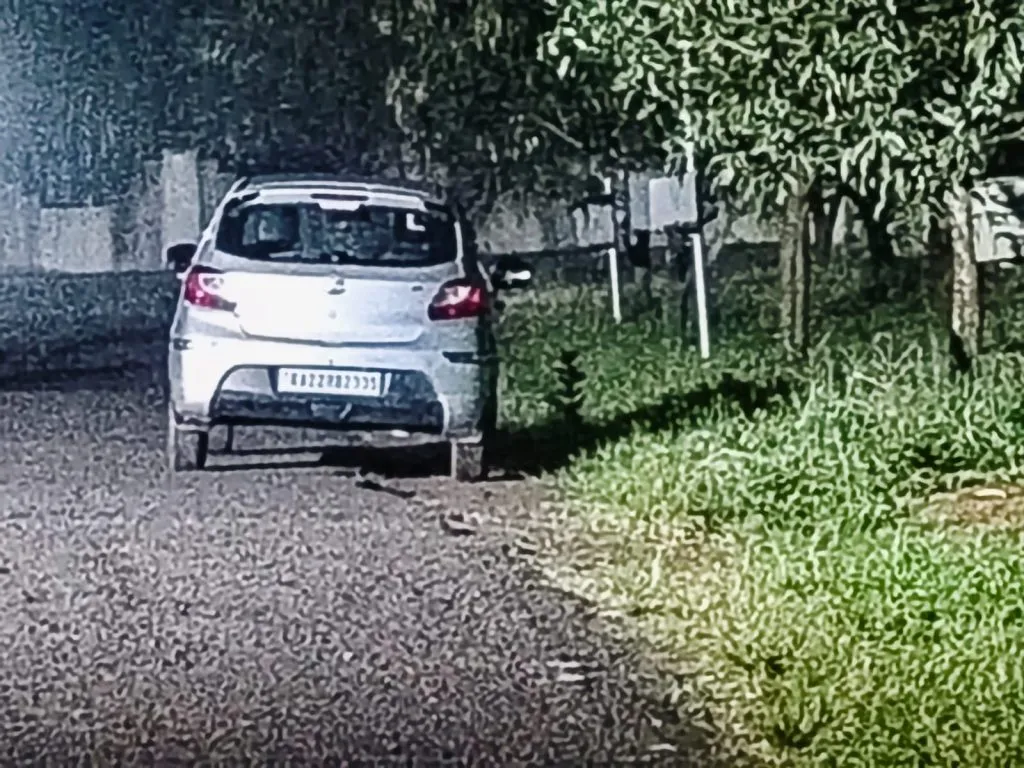 Car robbery gang caught in Parbhani