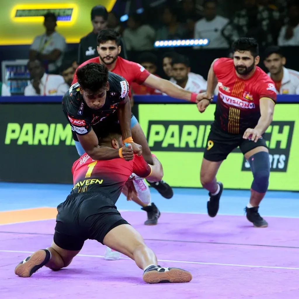 U Mumba's narrow win over Bangalore