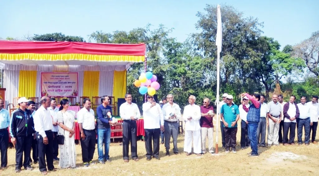 द. म.शि.मंडळाचा क्रीडा महोत्सव Sports Festival of South Maharashtra Education Board