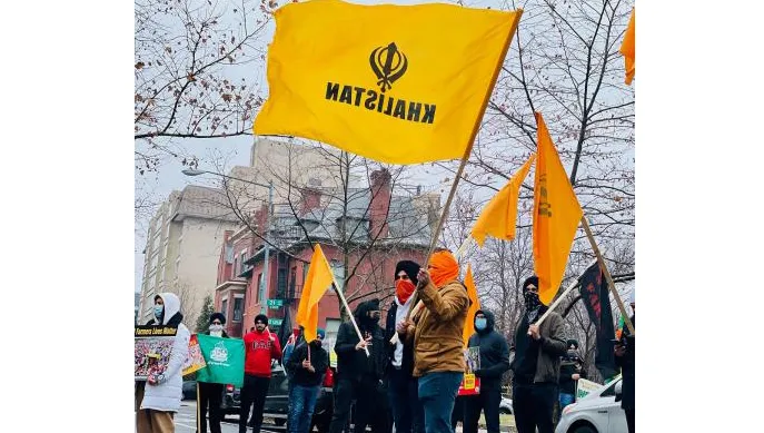 Khalistanis banned from temple premises