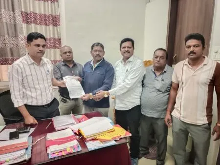 Announce caste-wise census in the winter session