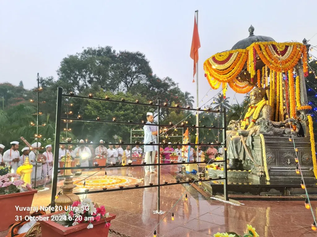 First Diva for Maharaj