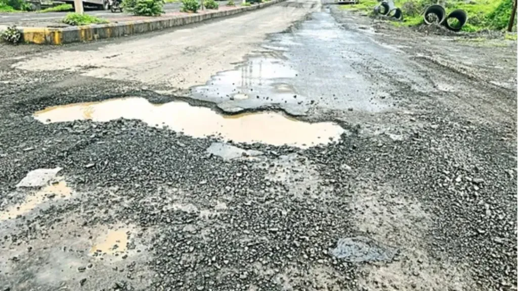City engineers fined Rs. 5,000