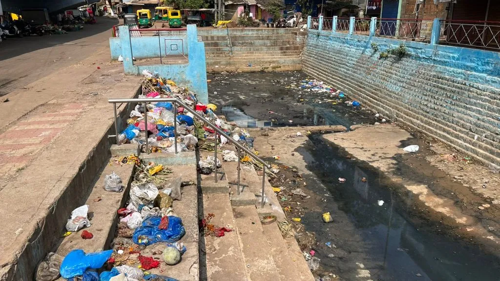 The old Kapileshwar lake has become a garbage dump