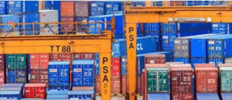 सणासुदीच्या मागणीमुळे निर्यात 28 महिन्यांमध्ये मजबूत Exports strongest in 28 months on festive demand