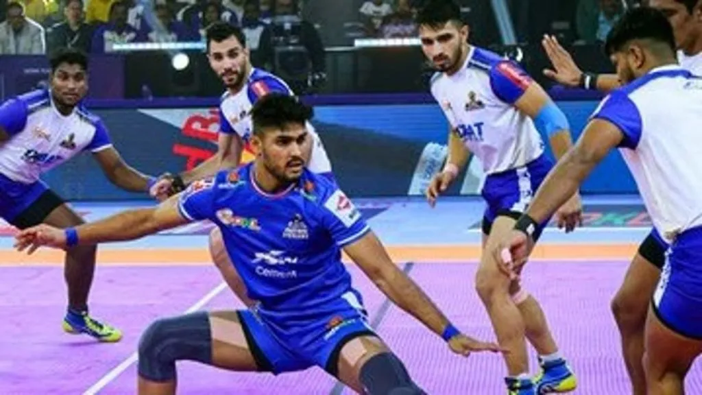 हरियाणा स्टीलर्सची तामिळवर मात Haryana Steelers beat Tamil