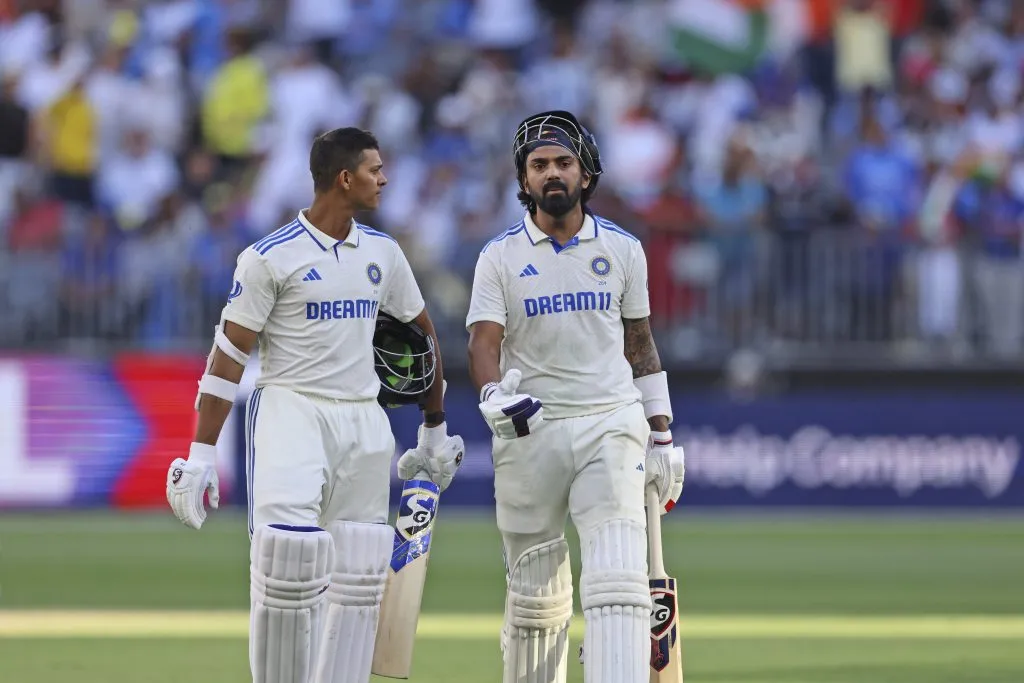 India dominates Tests with 218-run lead