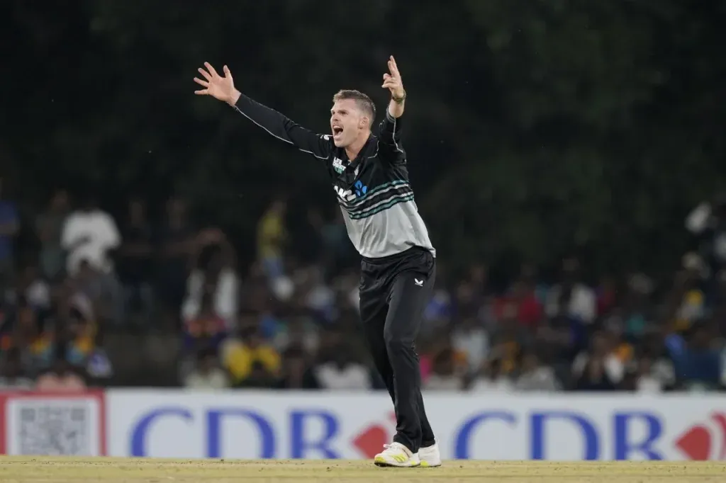 New Zealand beat Sri Lanka in an exciting match