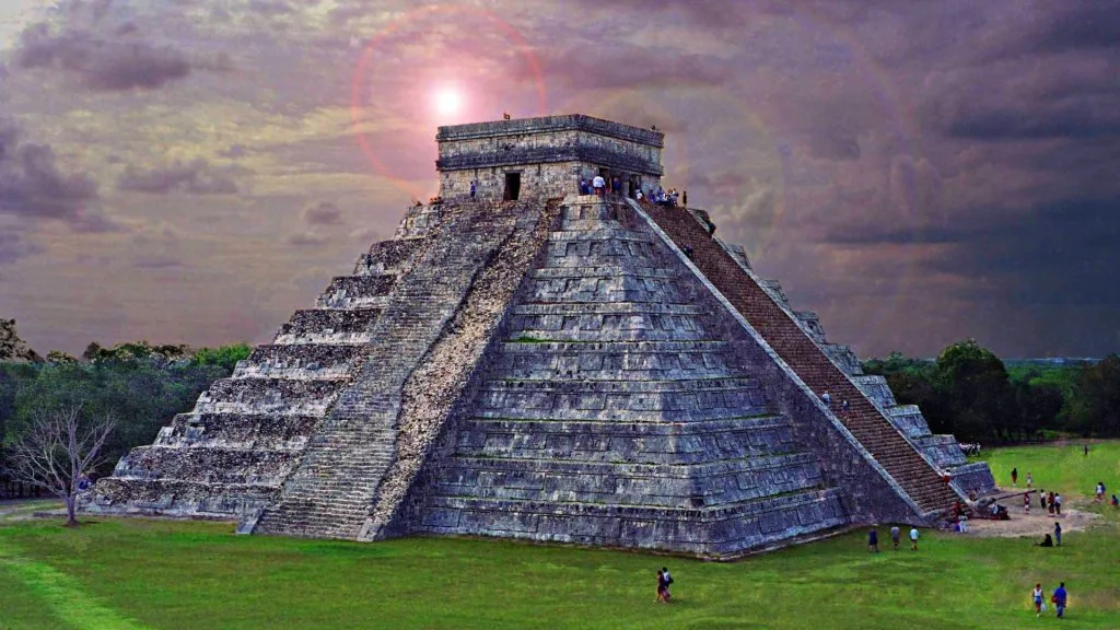 Ancient city found in the jungles of Mexico