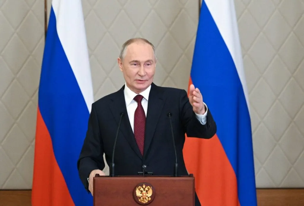 ट्रम्प अद्याप असुरक्षित : पुतीन Trump still vulnerable: Putin