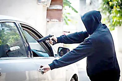 75 lakhs in cash looted in 'that' robbery