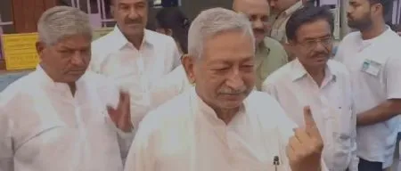 MP Shahu Maharaj cast his vote
