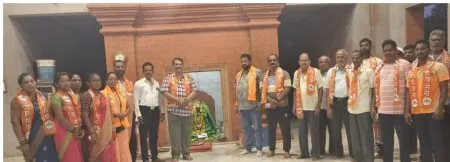 Kotwade Distt. W. In the group Uday Samantha's propaganda campaign