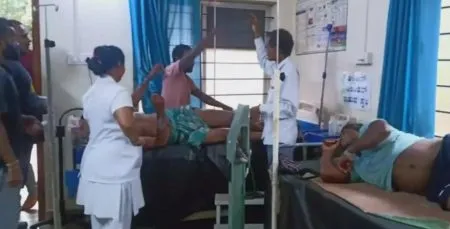 Four laborers seriously injured due to lightning strike at Gokarna