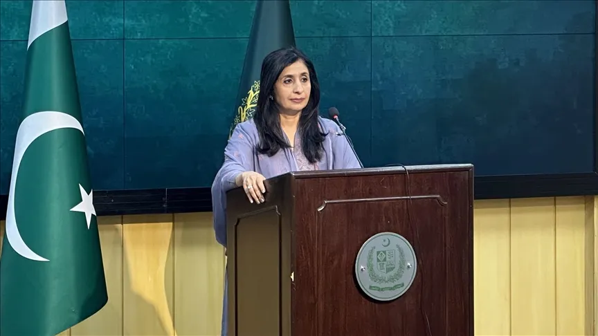 चिनी राजदूताचे वक्तव्य, पाकिस्तानात गदारोळ Chinese ambassador's statement, unrest in Pakistan