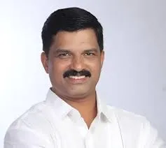 शिवाजीराव पाटील यांच्या जाहीरनाम्यात सीमा प्रश्नाचा उल्लेख Shivajirao Patil's manifesto mentions the border issue