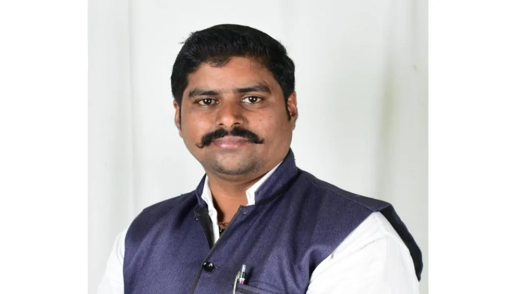 धनगर समाज निलेश राणेंच्या पाठीशी राहील – नवलराज काळे