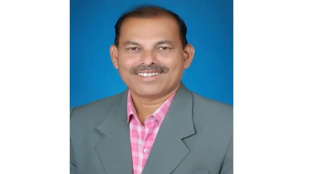 गुवाहाटी येथील इंटरनॅशनल सायन्स फेस्टिवलसाठी पांडुरंग काकतकर यांची निवड