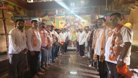 समस्त पावशी ग्रामस्थ वैभव नाईकांच्या पाठीशी