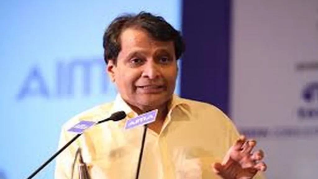 मुंबई – सिंधुदुर्ग विमान वाहतूक सेवा पूर्ववत करण्यात यावी