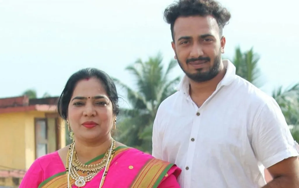 He cheated with the lure of a job in the police department