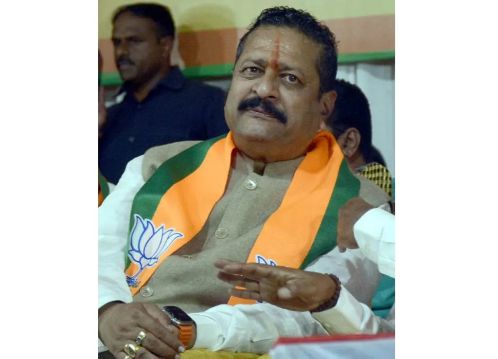 Outbreak of discontent and explosion in Delhi