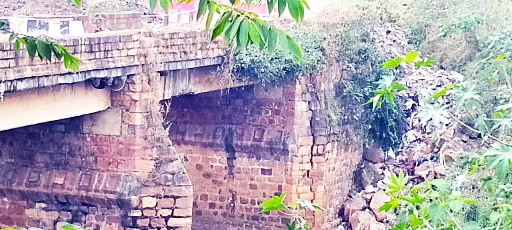 Cracks in British-era bridge on Kakti-Honga road