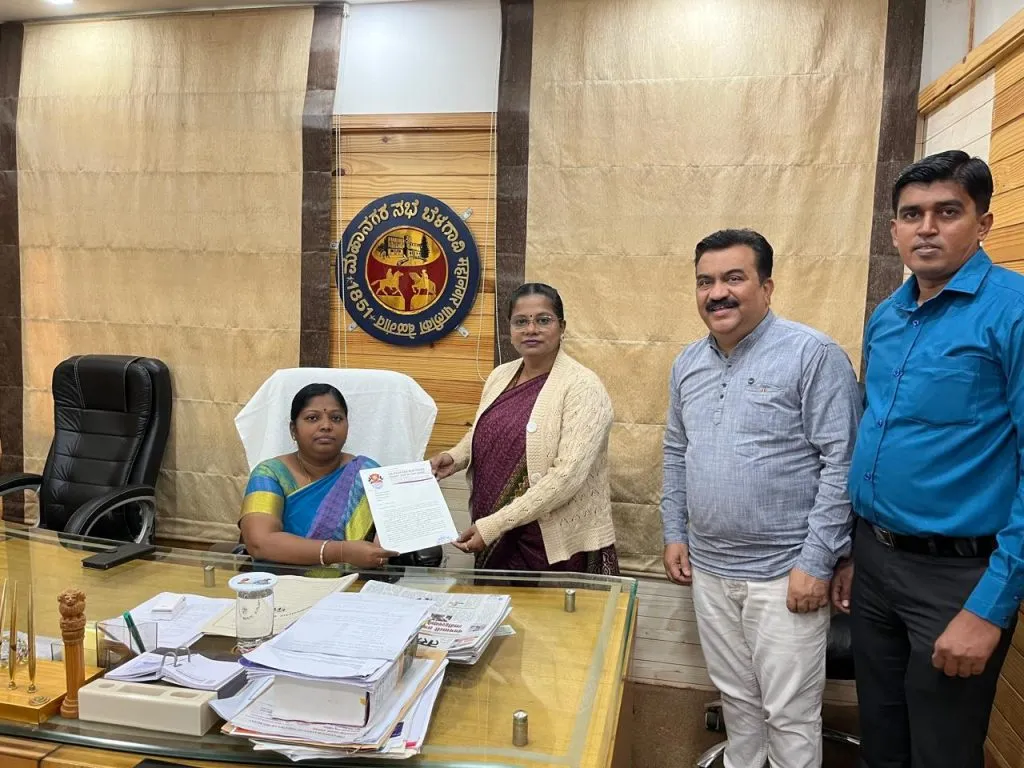 Demand to the mayor to divert heavy vehicles